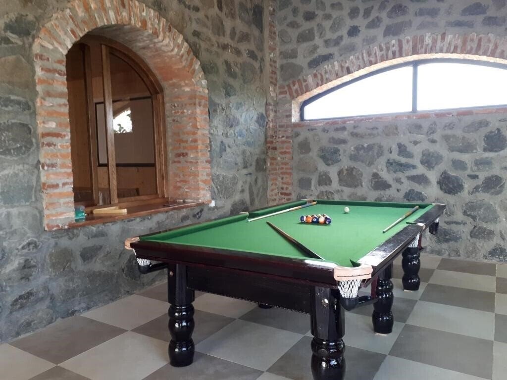 Фотографія Shaloshvili'S Cellar Hotel 3*