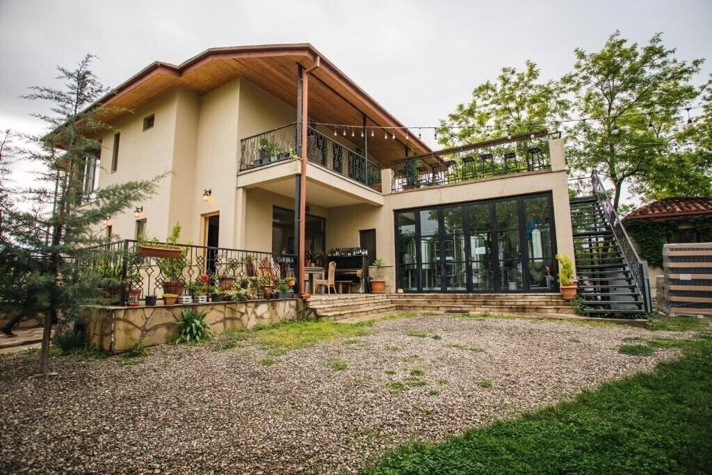 Фотография Lost Ridge Inn, Brewery & Ranch. 4*