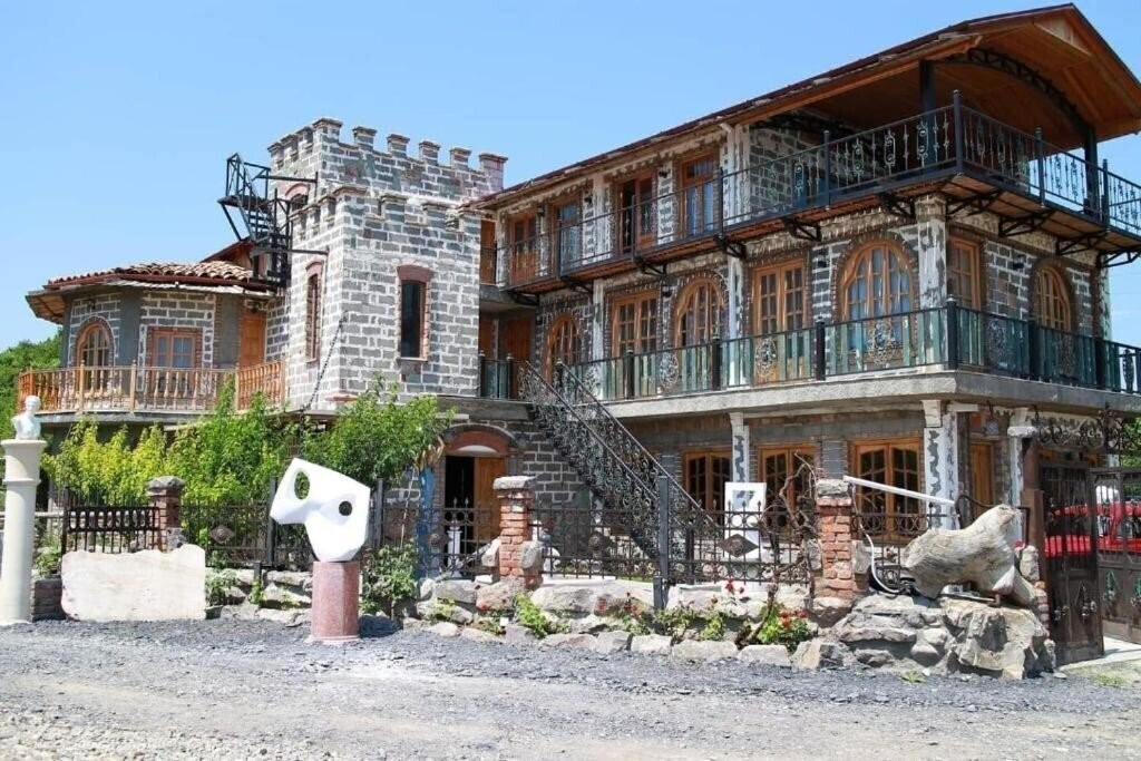Отель Art House Koshki 3*