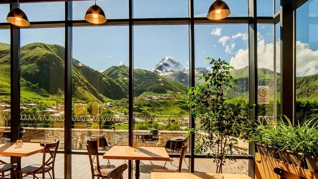 Фотография Porta Caucasia Kazbegi 4*