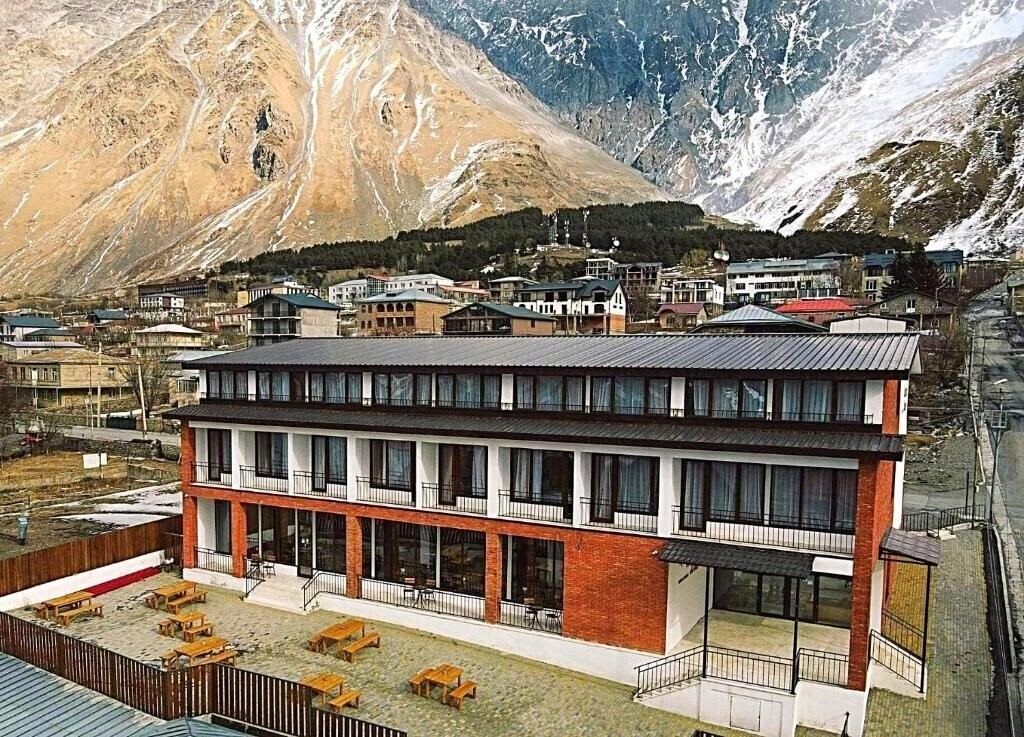 Готель Mountain House 4*