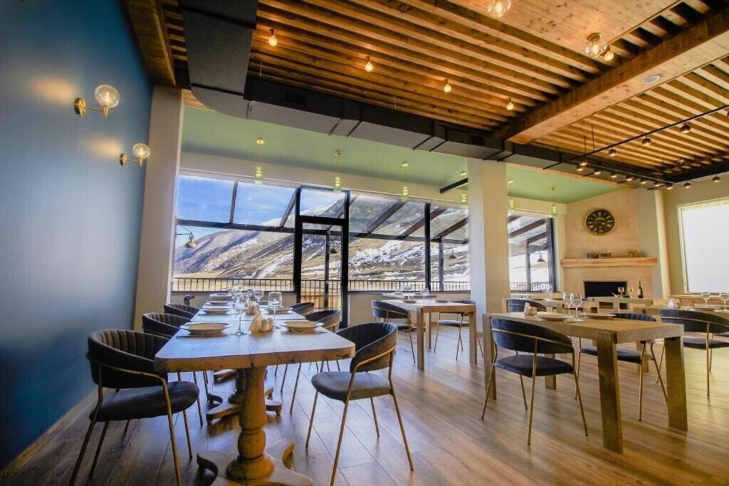 Зображення Suatis Resort Kazbegi 4*