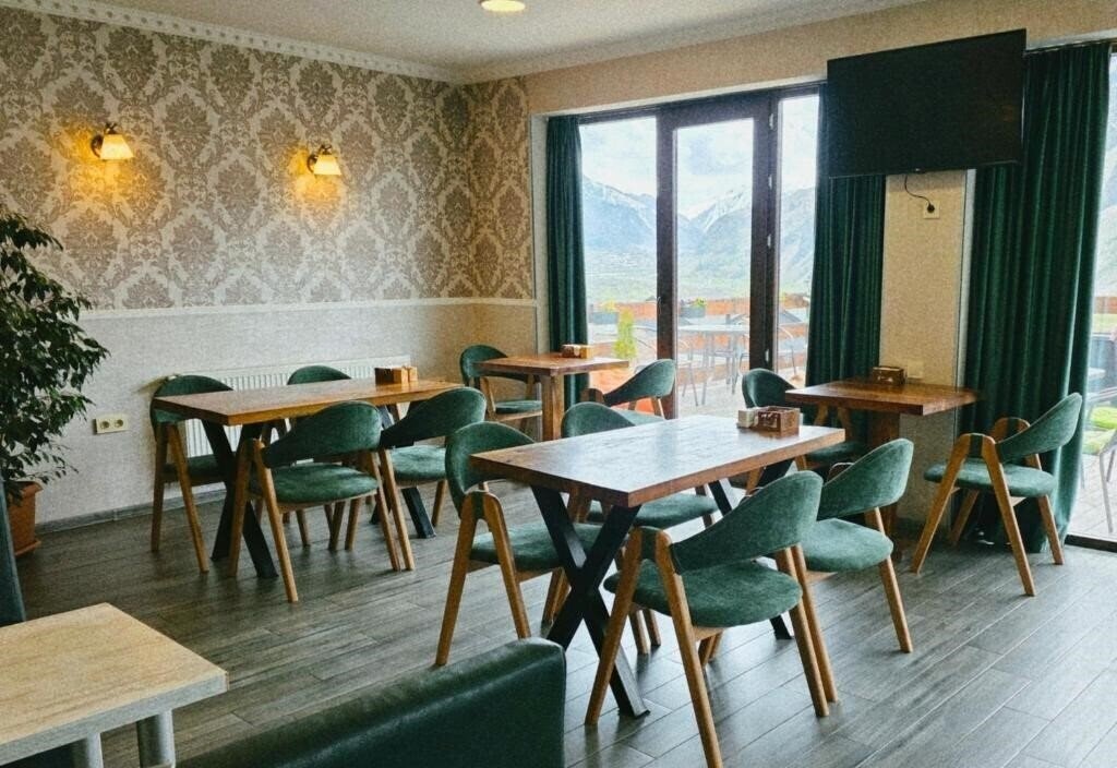 Картинка Sunshine Kazbegi 3*