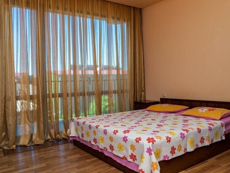 Фото Excess Hotel 3*