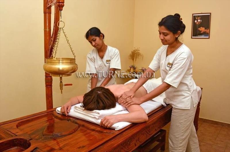 Готель Georgian Palace 5*