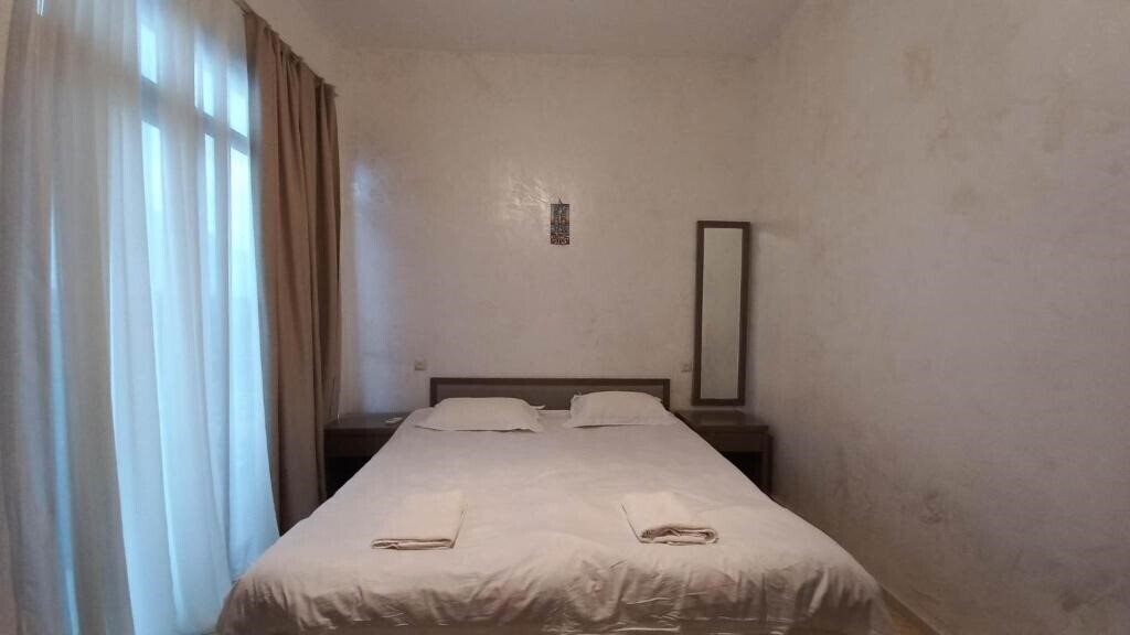 Картинка Guesthouse Iveri Beach 3*