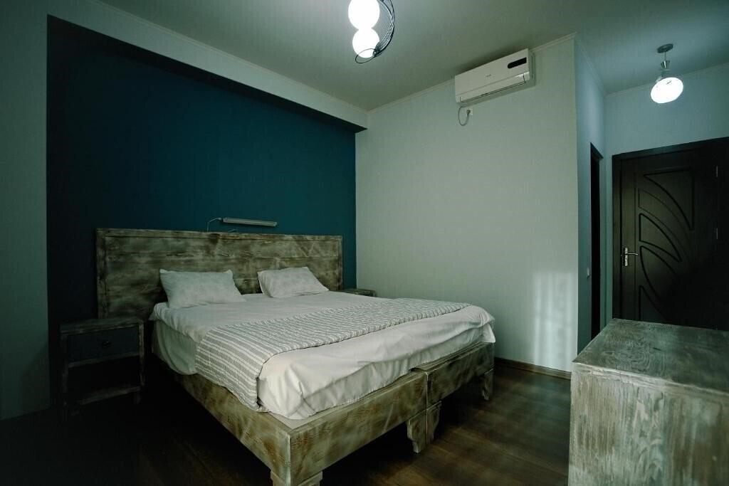 Отель Hotel Kutaisi Globus 1*
