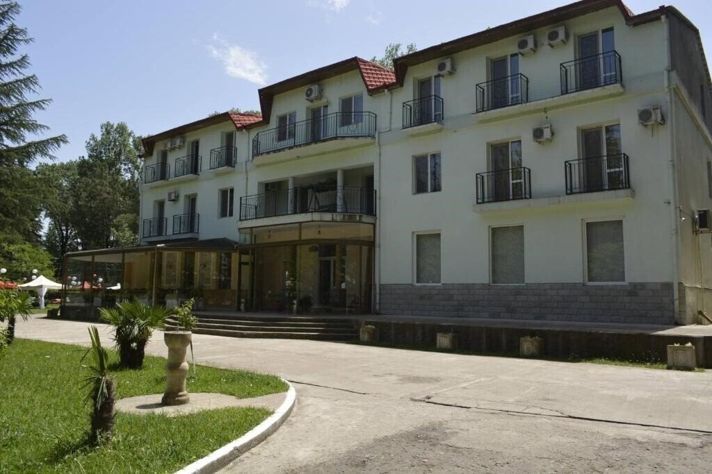 Готель Imeri Park Hotel 2*