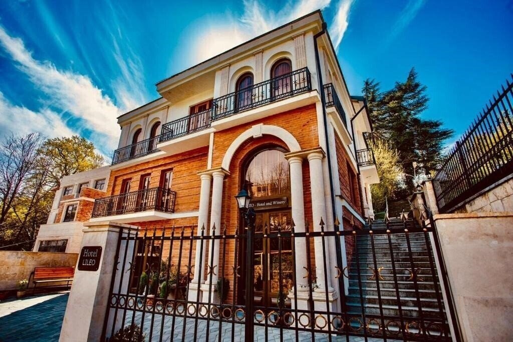 Готель Lileo 3*