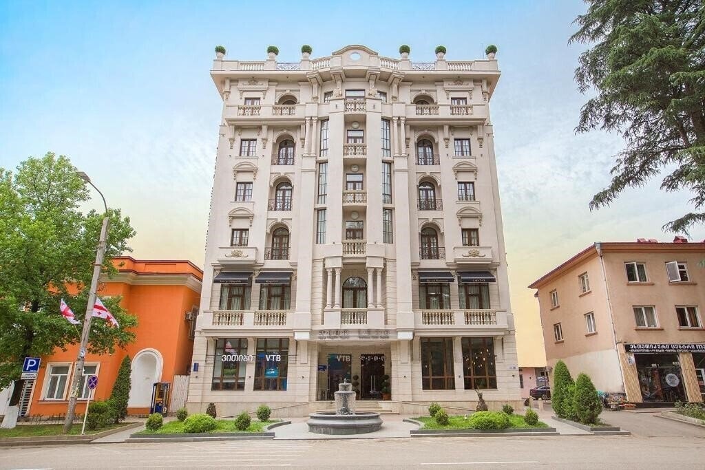 Отель Leto Boutique Hotel Zugdidi 5*