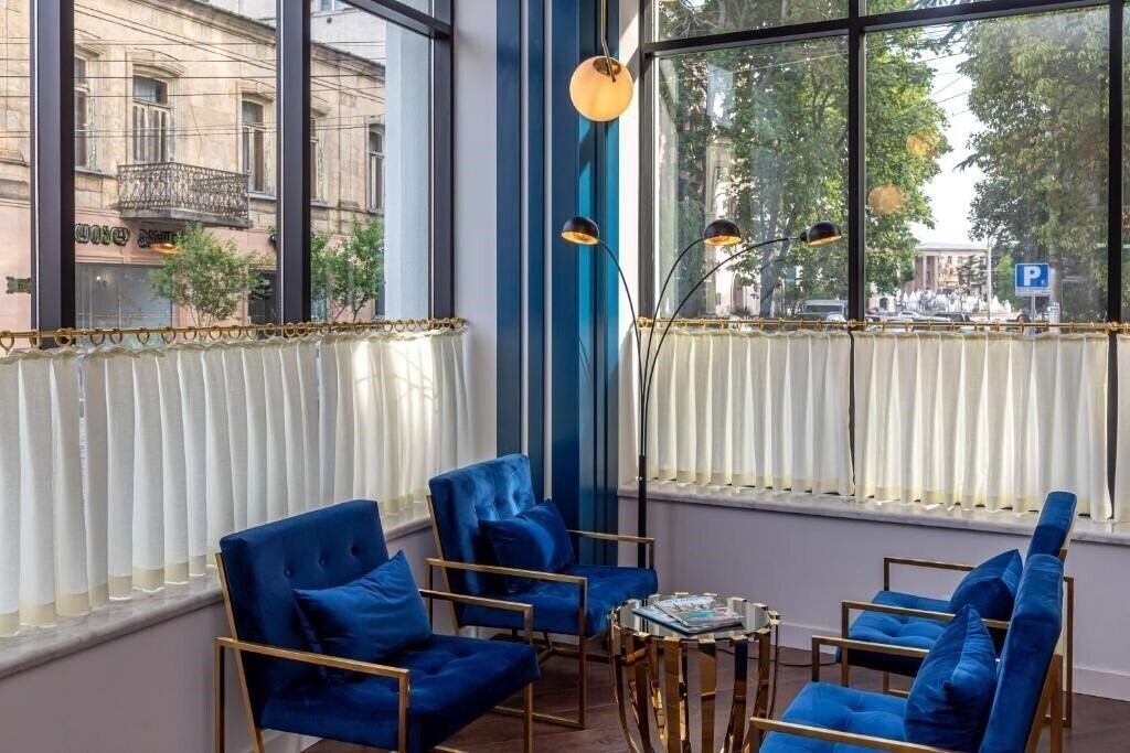 Картинка Newport Hotel Kutaisi 4*