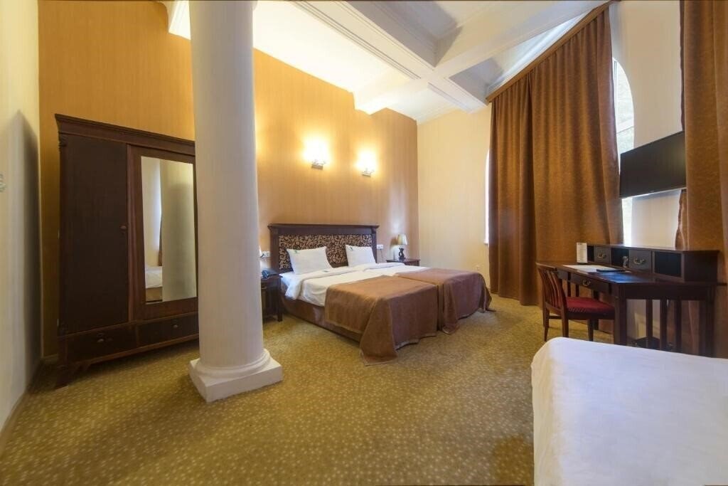 Фото Legends Tskaltubo SPA Resort 5*
