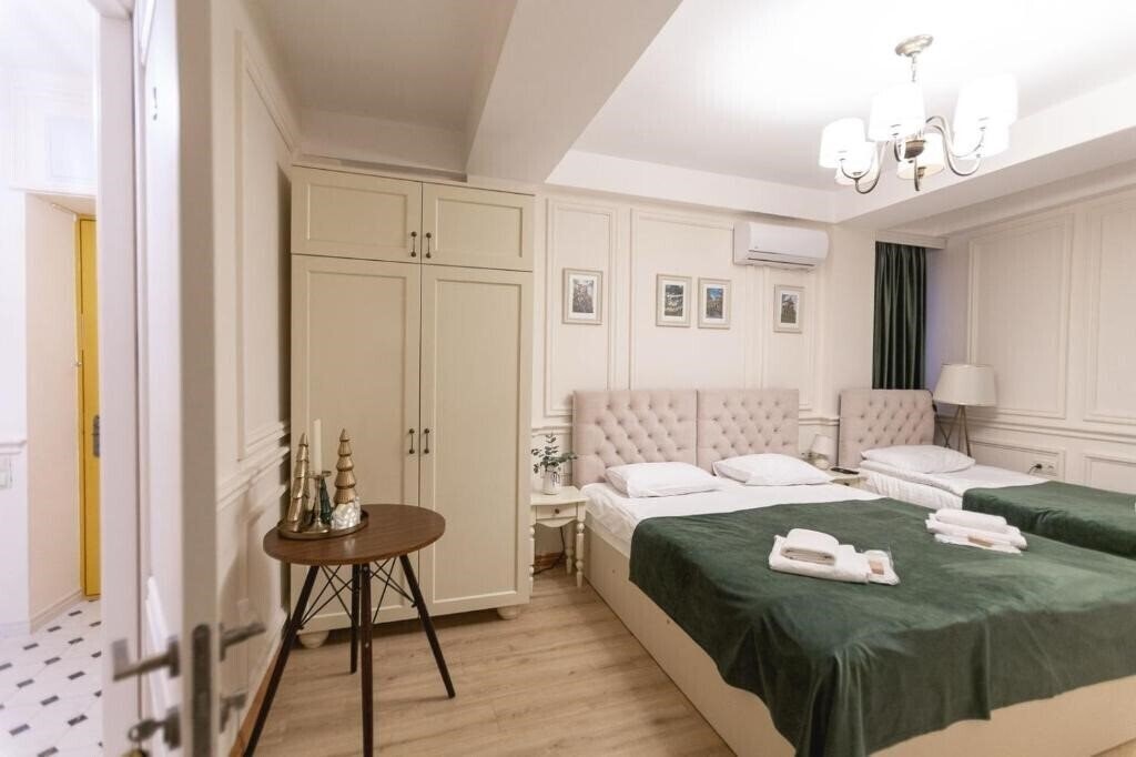 Фото Signature Boutique Apartment 3*