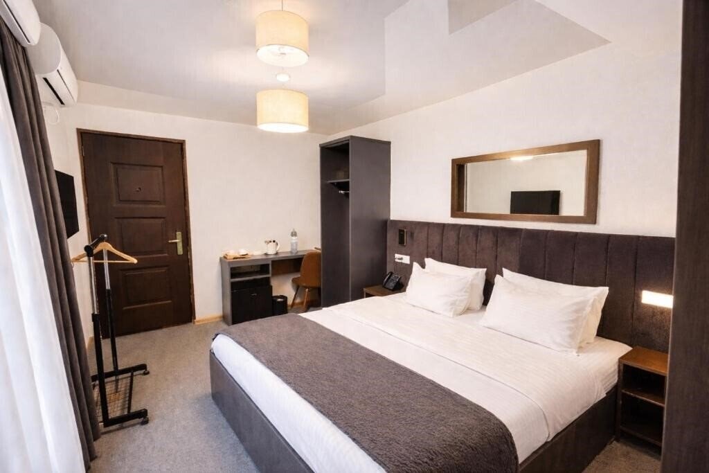Картинка Hotel Green Town 3*