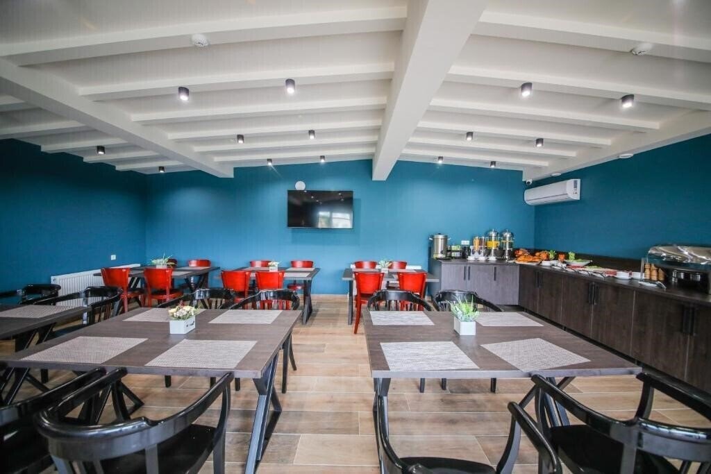 Фотографія Hotel Inndigo In Kutaisi 3*