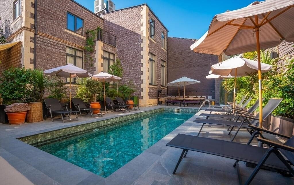 Отель Communal Hotel Kutaisi 3*