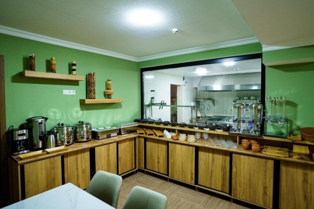 Картинка Green Palace Kutaisi 3*