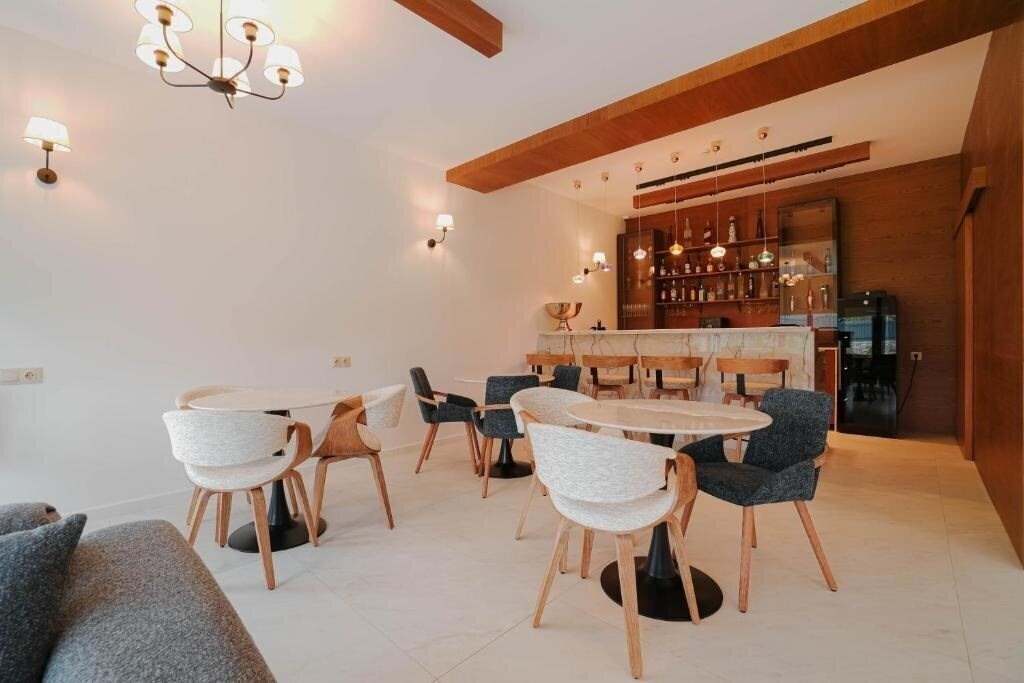 Картинка Mikheili's Marani Boutique Hotel 4*