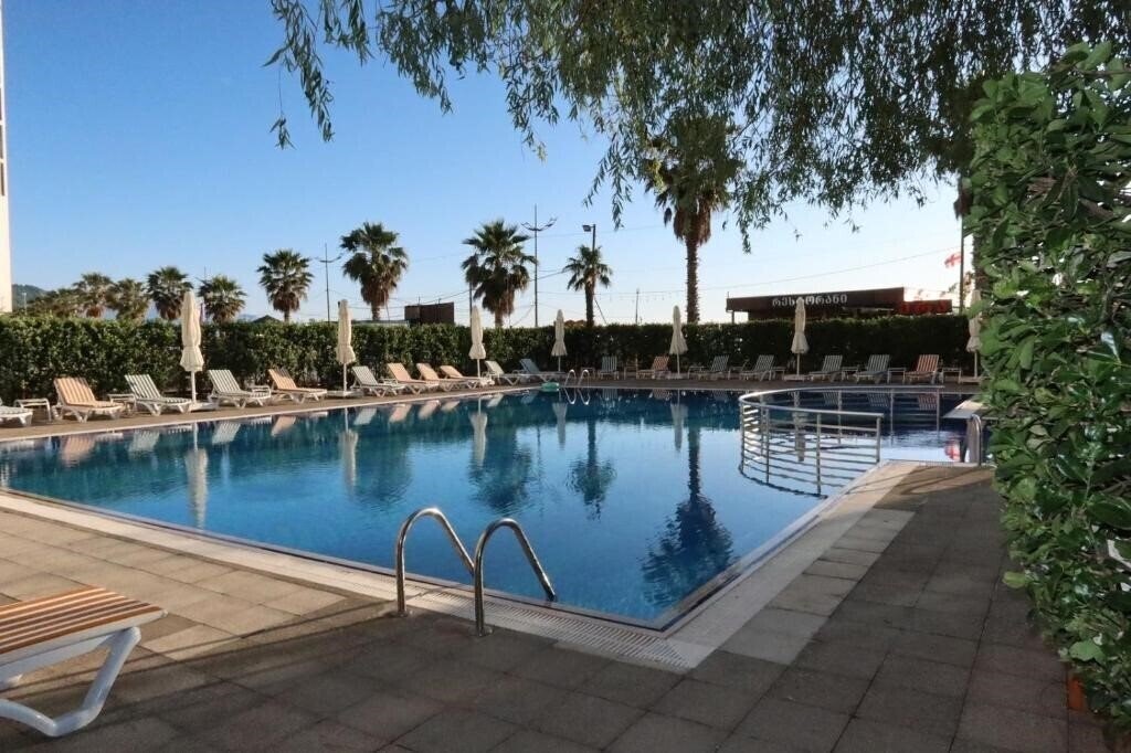 Готель Era Palace Kvariati 4*