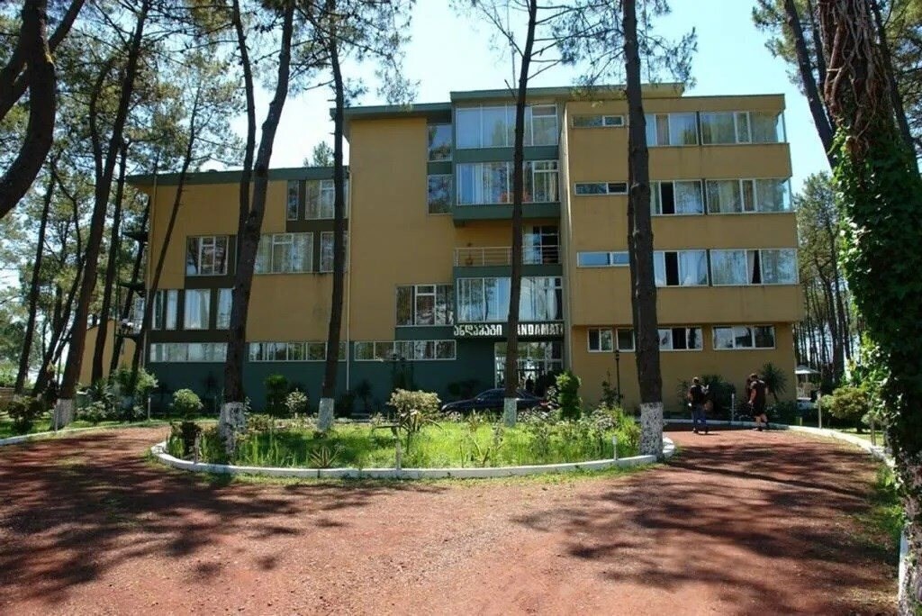 Отель Andamati 3*