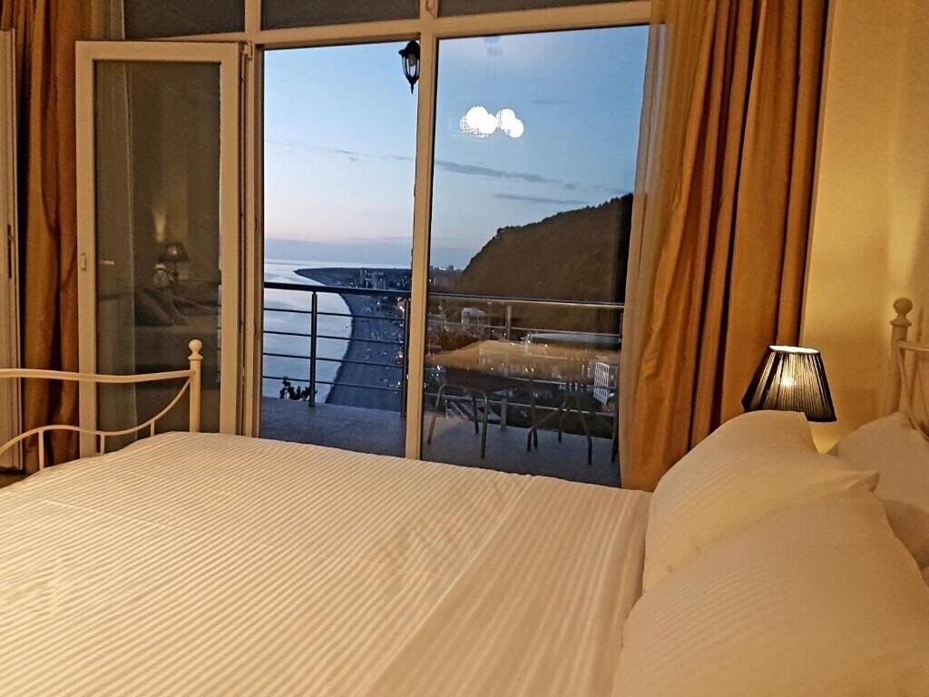 Отель Calypso Kvariati Hotel 3*