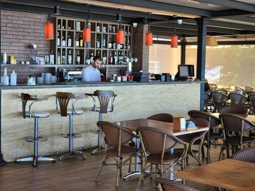 Зображення Hotel Neptun Kvariati 4*
