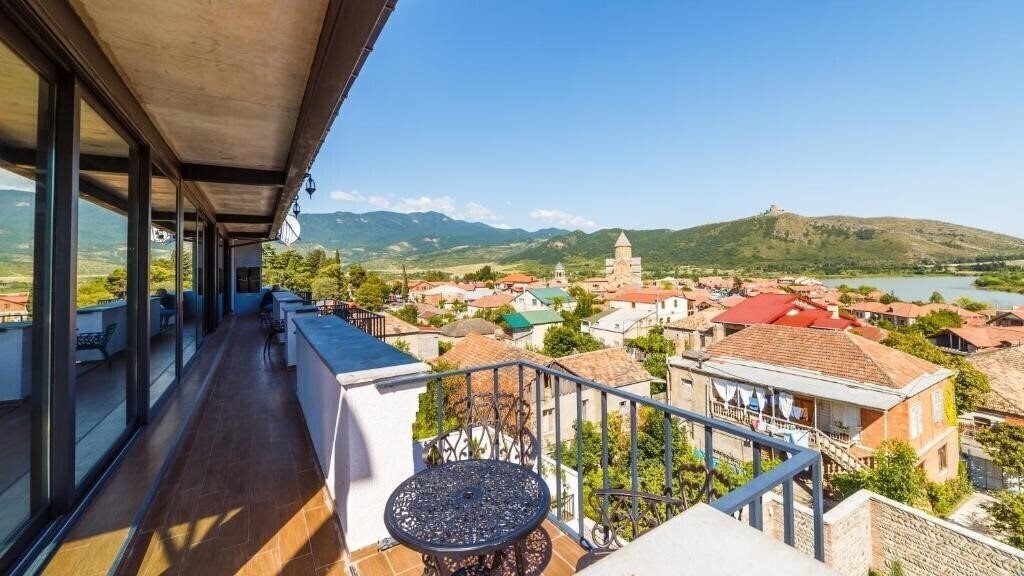 Готель Gino Wellness Mtskheta 4*