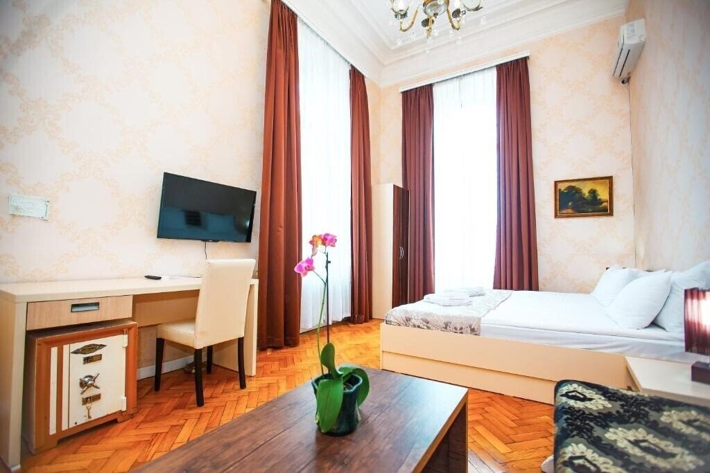 Фотографія Hotel Rustaveli 3*