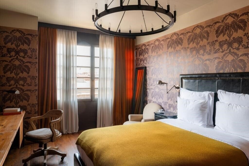 Фото Rooms Hotel Tbilisi 4*