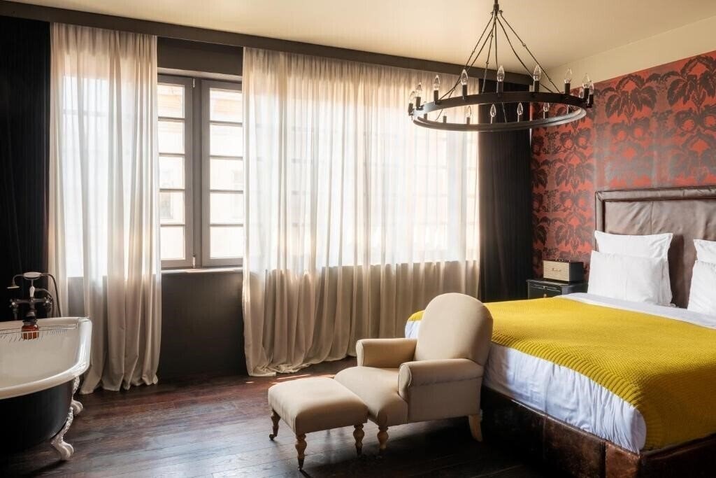 Картинка Rooms Hotel Tbilisi 4*