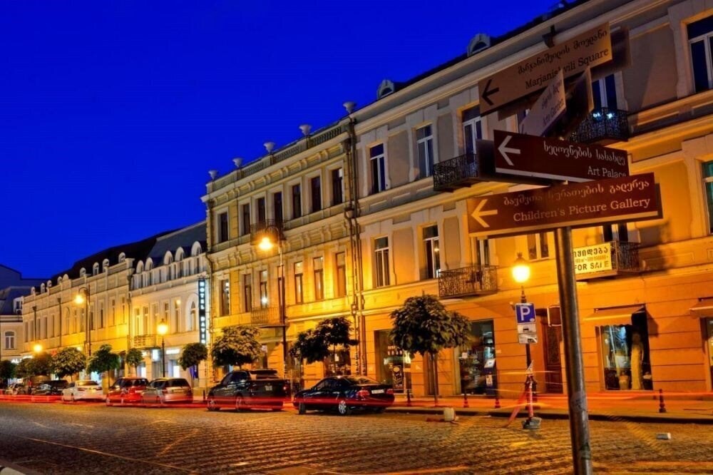 Зображення David King 4*