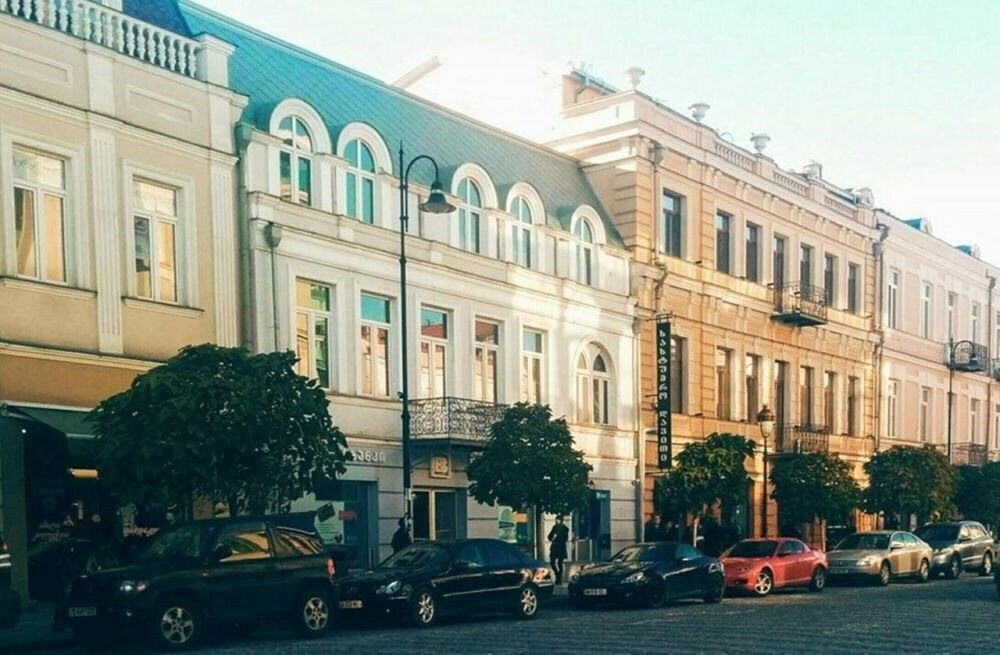 Фото David King 4*