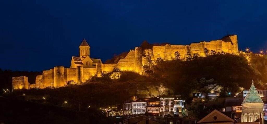 Фотографія Tbiliseli 3*