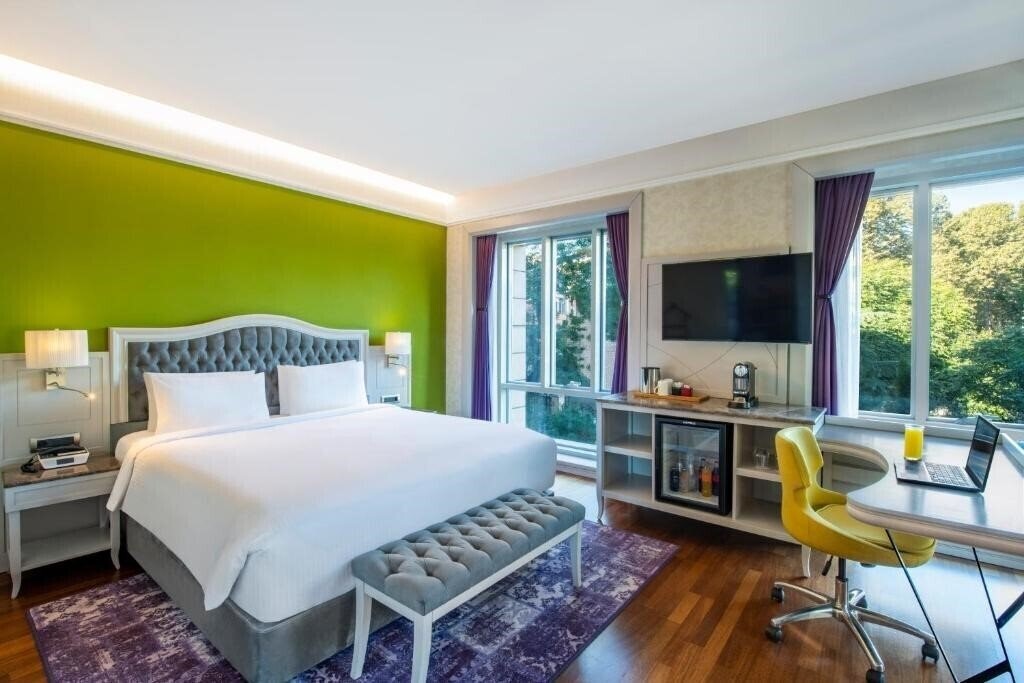 Готель Mercure Tbilisi Old Town 4*