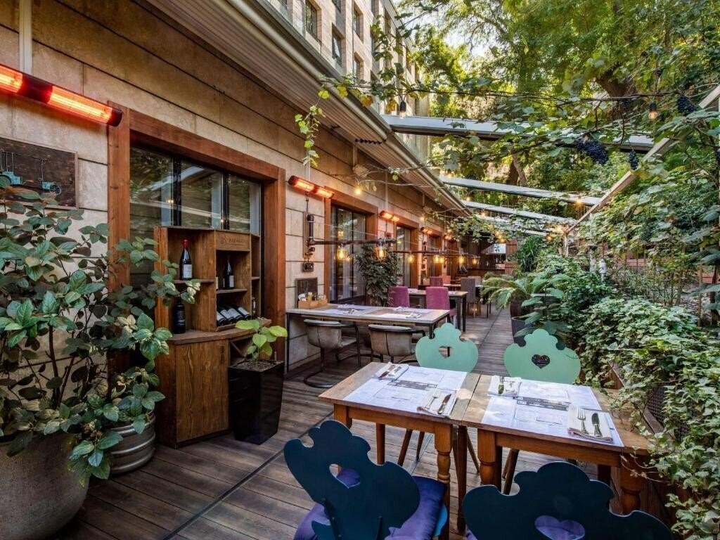 Фотографія Mercure Tbilisi Old Town 4*