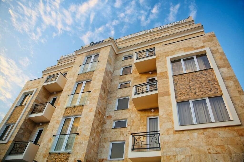 Готель Gureli 3*