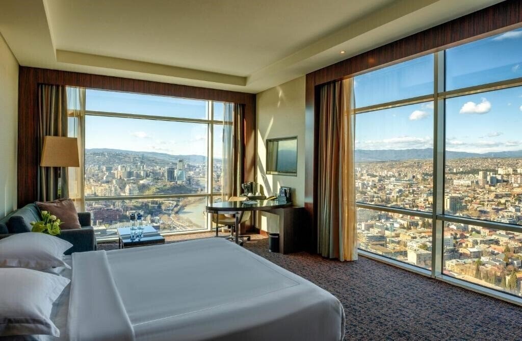 Фотография The Biltmore Hotel 5*