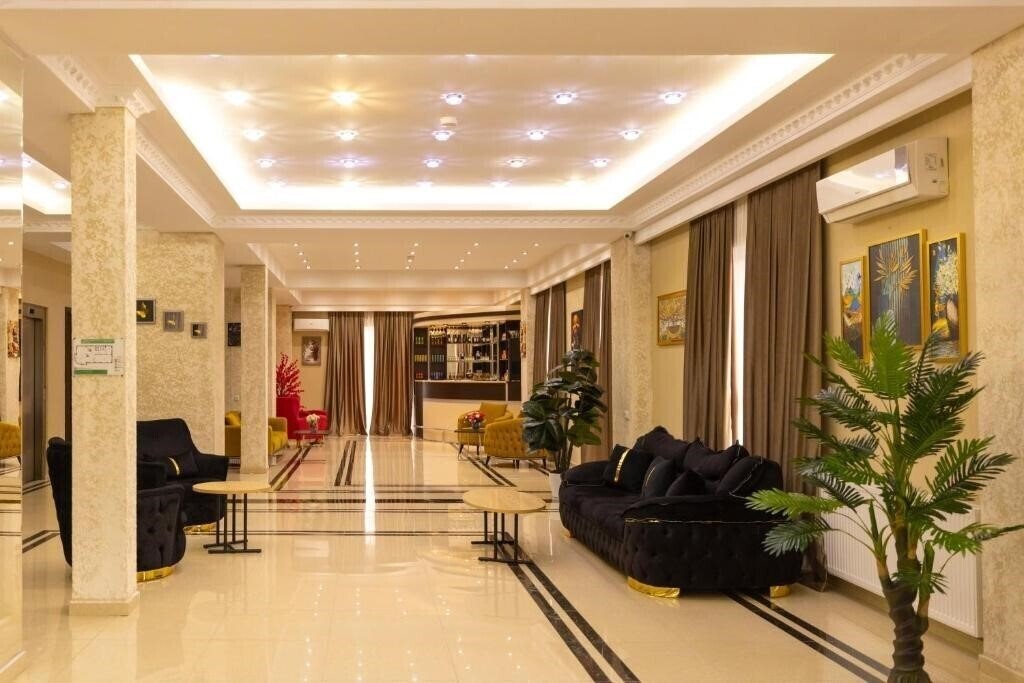 Готель Grand Palace Tbilisi 3*
