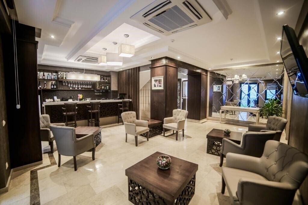 Фото Grand Hotel Mimino 4*