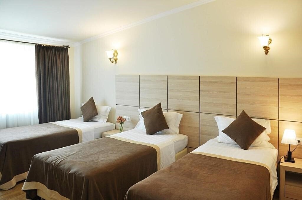 Фото Gremi Hotel 4*