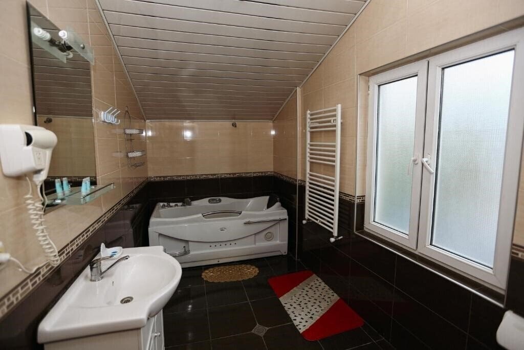 Картинка Hotel Isaka 1*