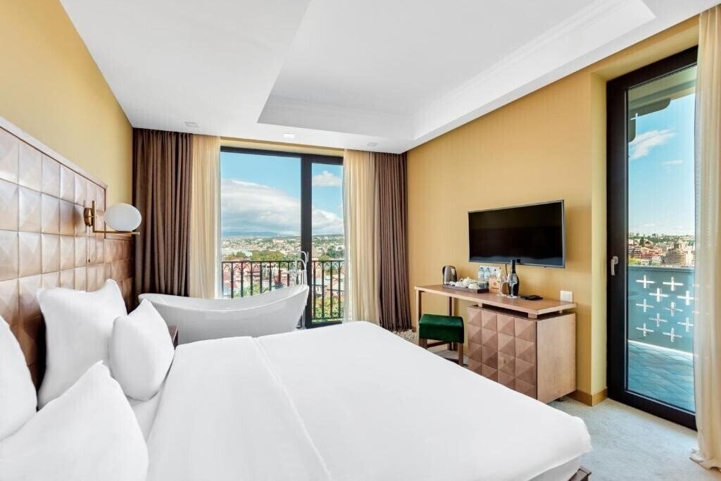 Фото Amante Narikala 4*