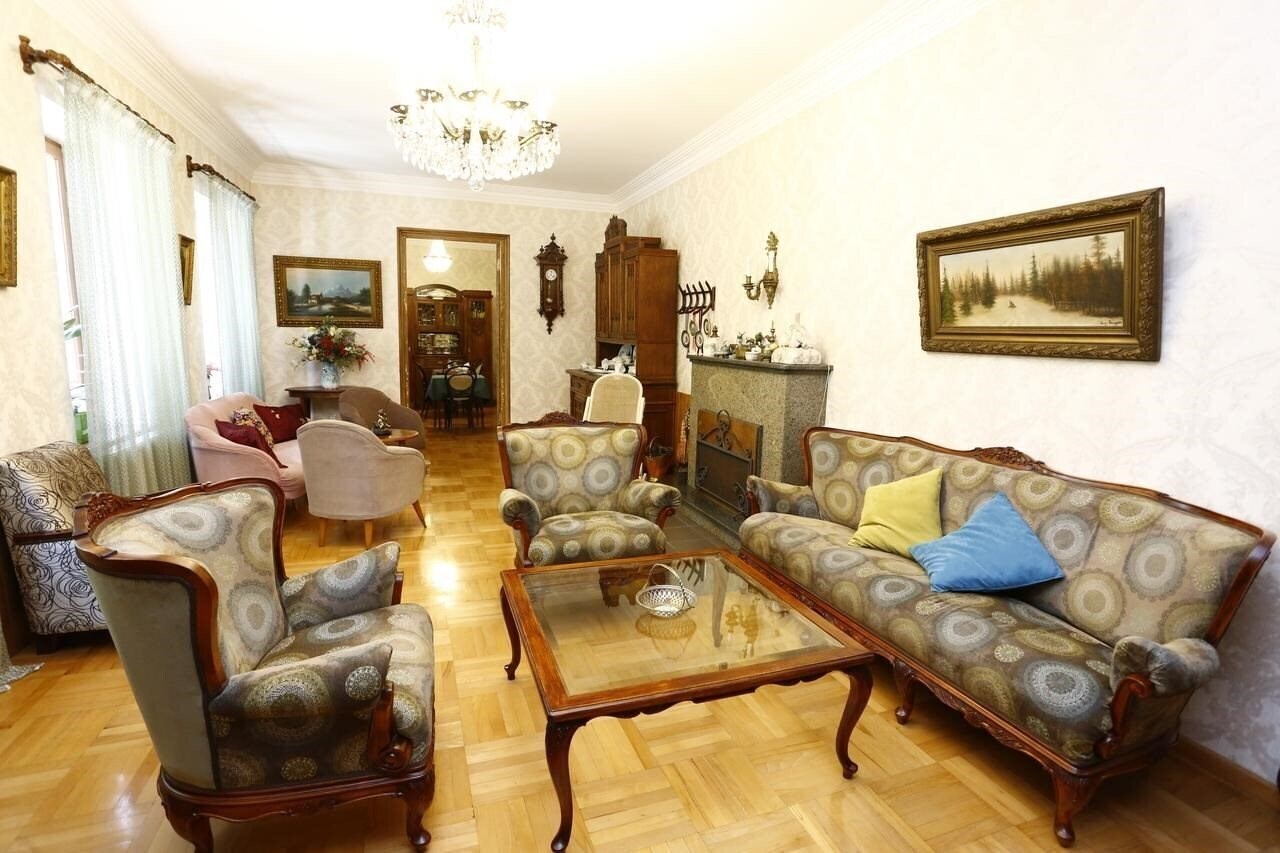 Отель Bloom Boutique Hotel 3*