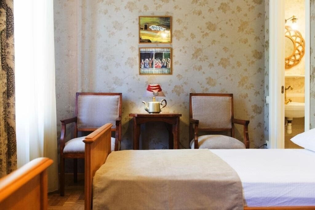 Готель Bloom Boutique Hotel 3*