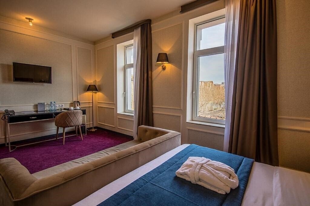 Готель King Gorgasali Hotel 4*