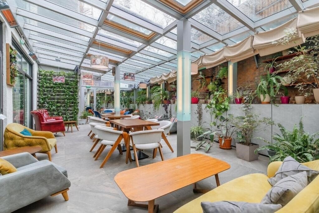 Картинка Best Western Tbilisi City Center 4*