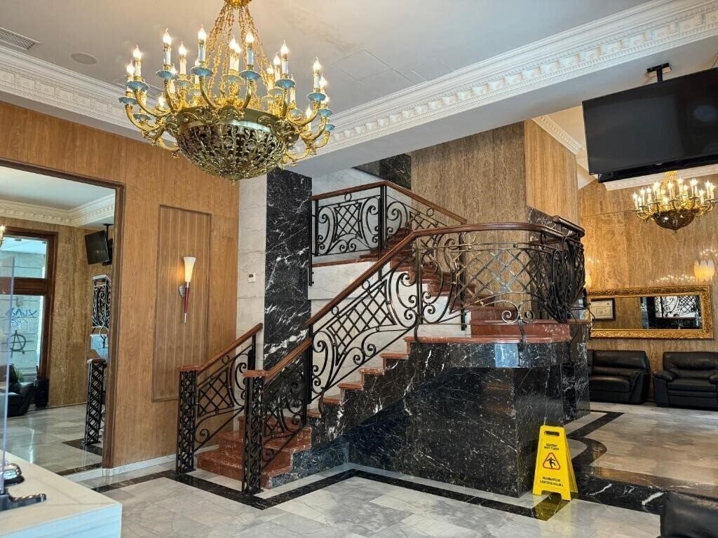 Фото Redline Hotel 4*