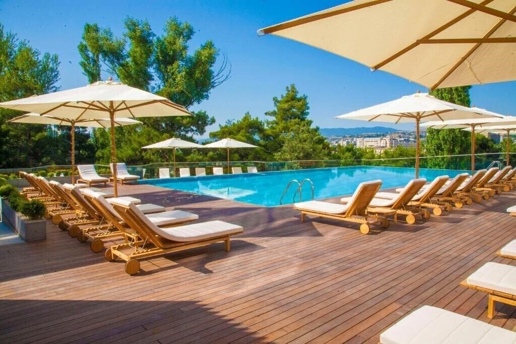 Готель Radisson Blu Iveria 5*