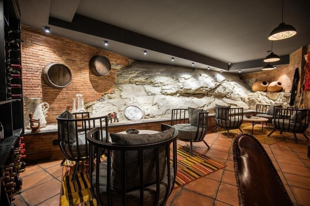 Изображение Adamo Hotel 4*