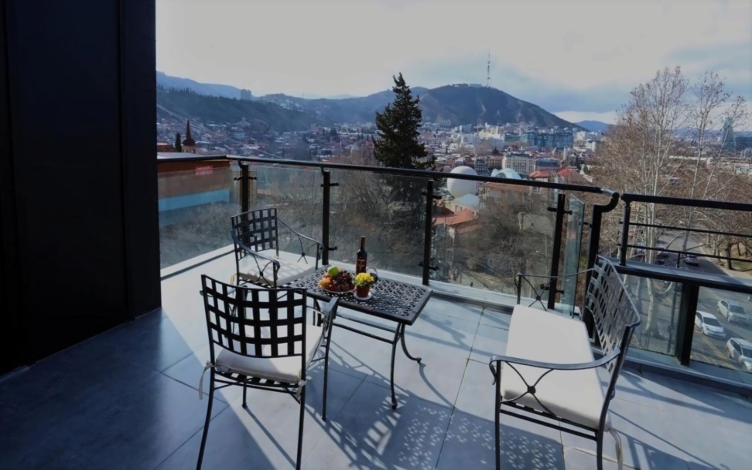 Изображение Bricks Hotel Tbilisi 4*